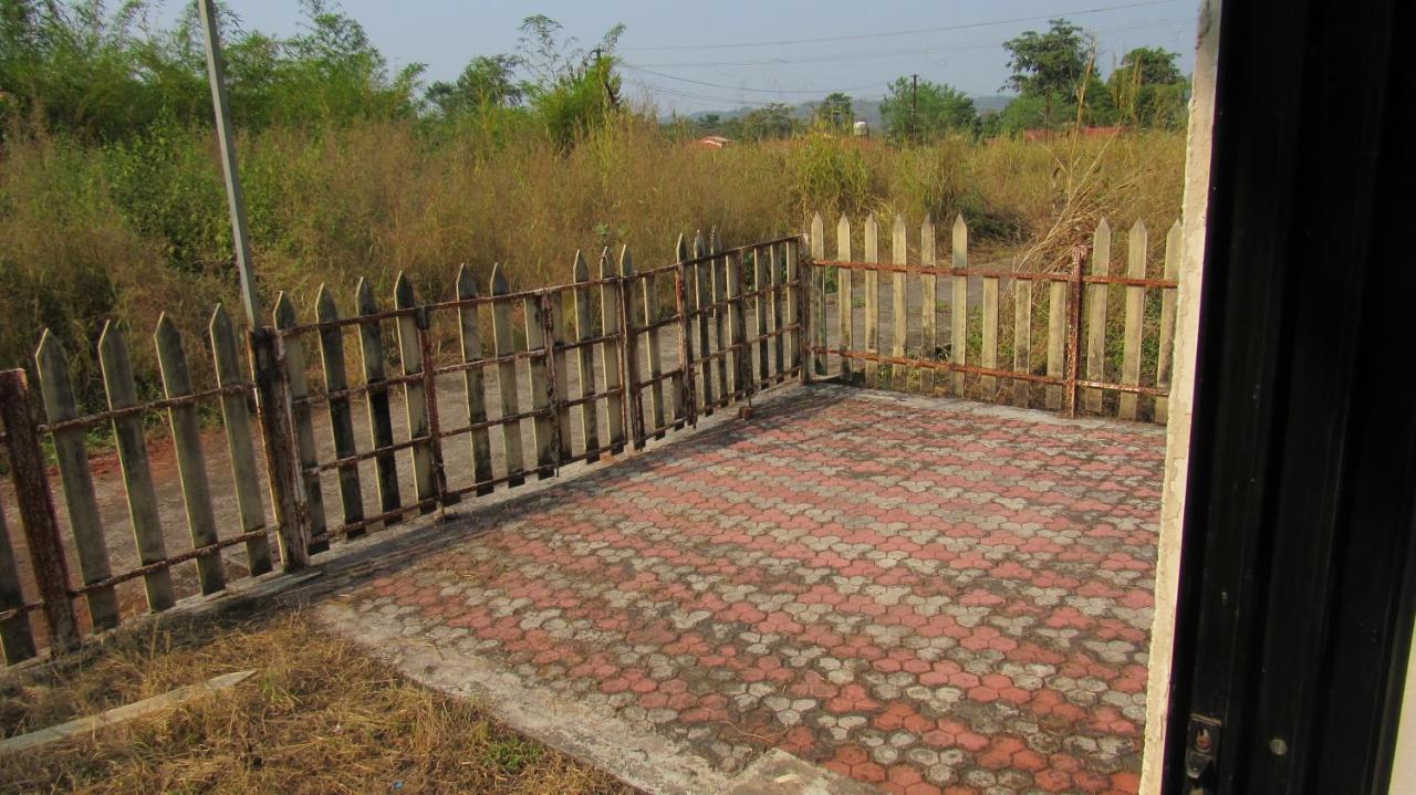 Retreat Chalets, The Nest, At Sparsh Resorts, Karjat Exterior foto